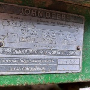 foto 103HP ciagnik JD3340 Deere